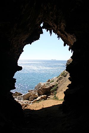 Archivo:View from Gorham's Cave, Gibraltar
