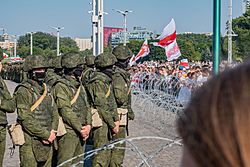 Archivo:2020 Belarusian protests — Minsk, 30 August p0056