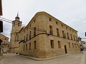 Archivo:Ayuntamiento de Valljunquera de Matarraña, Teruel