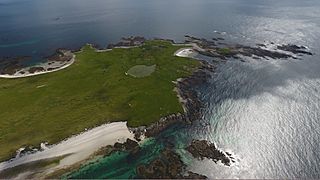 Drone photo of the Monach Islands (36341515582).jpg