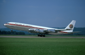 Archivo:EgyptAir Boeing 707-320C SU-AVZ ZRH Jun 1978