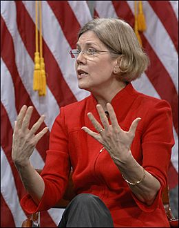 Archivo:Elizabeth Warren at Women In Finance symposium