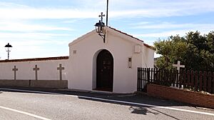 Archivo:Ermita de ánimas Bayárcal 01