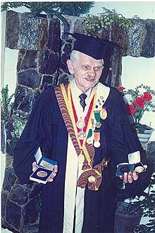 Ernesto Foldats Andins (1925-2003).jpg