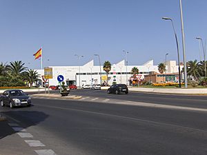 Archivo:Estación intermodal de Almería