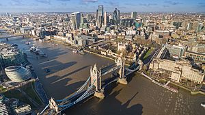 Archivo:London Tower Bridge 22