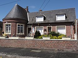 Mézières-sur-Oise (Aisne) mairie.JPG