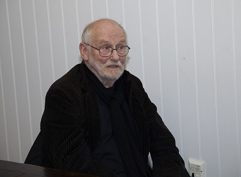 Mike Hodges (filmmaker)