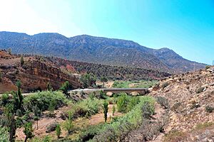 Archivo:Sierra de Arcos2