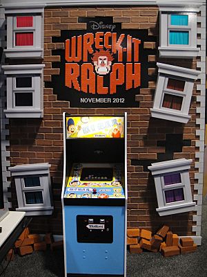 Archivo:Wreckit ralph fixit fred jr arcade machine e3 2012