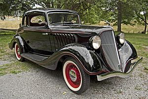 Archivo:1934 Terraplane K-coupe