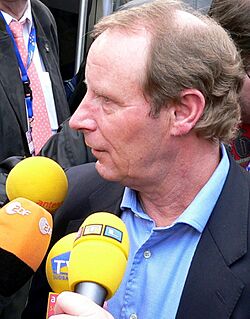 Archivo:Berti Vogts cropped