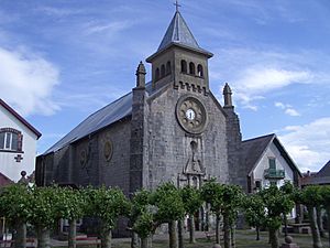 Archivo:Burguete-Iglesia-San Nicolás-2