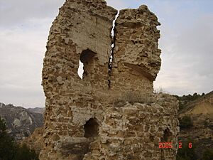 Archivo:Castillo de los Moros Tamarite parte superior