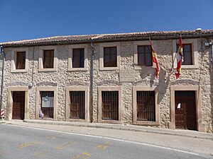 Archivo:Castroserna de Abajo. Segovia, España, 2016 03