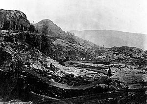 Archivo:Donner Pass kingp053