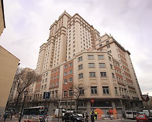 Archivo:Edificio España (Madrid) 06