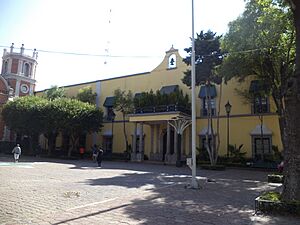 Archivo:Edificio delegacional de Miguel Hidalgo 06