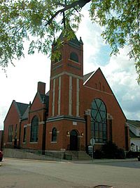 Archivo:Hartford City Presbyterian Church Northwest Side
