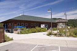 Historic Bluff Country Scenic Byway - Houston Nature Center from Parking Lot - NARA - 7719135.jpg