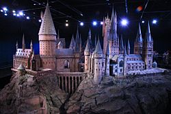 Archivo:Hogwarts model studio tour