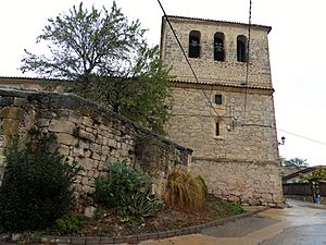 Archivo:Iglesia de Valdepeñas de la Sierra