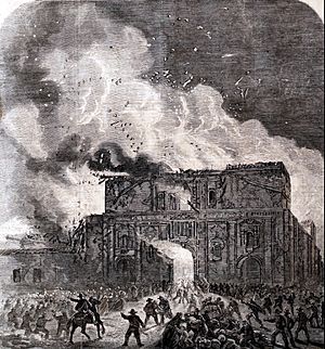 Archivo:Incendio de la Iglesia de la Compañia