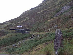 Archivo:Knockan Crag visitor centre