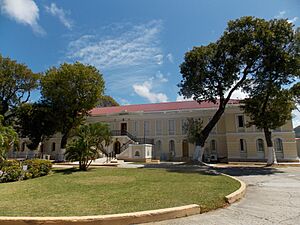 Archivo:Legislature Building USVI 02