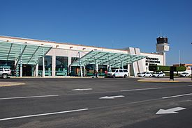 Morelia International Airport DSC 0585 AD.JPG