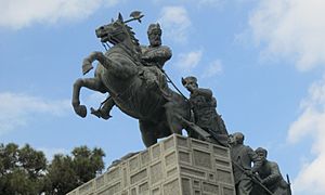Archivo:Nader Shah Statue in Mashhad