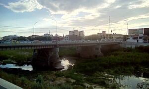 Archivo:Puente Sánchez Cerro