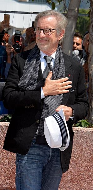 Archivo:Steven Spielberg Cannes 2016 2
