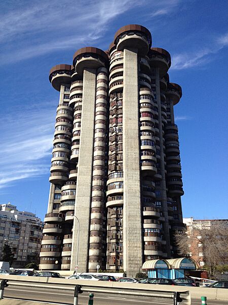 Torres Blancas, Madrid (6655439835)