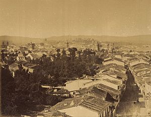 Archivo:Vista da cidade de Braga c1849-1873