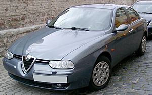 Archivo:Alfa Romeo 156 front 20080331