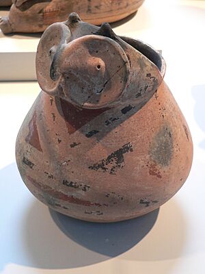 Archivo:Casas Grande effigy pot p1070225