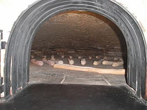 Archivo:Cuban bread oven