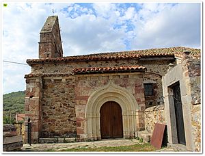 Archivo:El campo 09 (Iglesia)