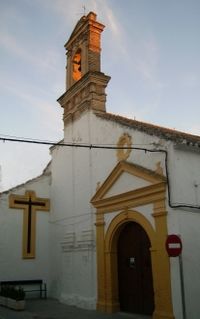 Archivo:Fachada de la Ermita Madre de Dios (Montalbán de Córdoba)