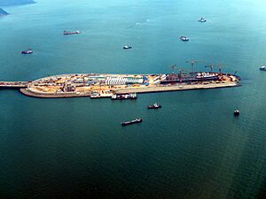 Hong Kong-Zhuhai-Macao Bridge Eastern Artificial Island 8-May-2017 02