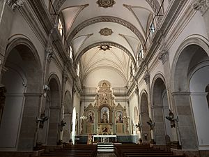 Archivo:Interior 'Església Ròtova