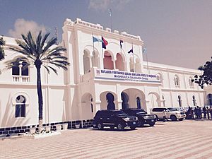 Archivo:MogadishuHeadquarters