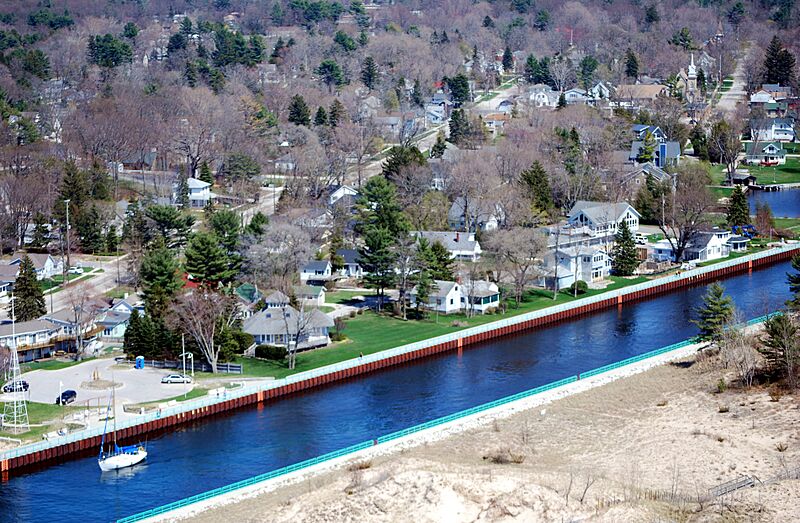 Pentwater channel