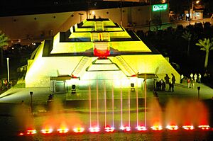 Archivo:Plaza de las Culturas, Piedras Negras, Coahuila (22732278867)