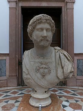 Archivo:Retrato de Adriano (Colonia Aelia Augusta Itálica)