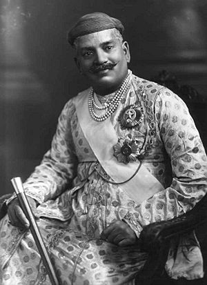 Archivo:Sayajirao III Gaekwad, Maharaja of Borada, 1919