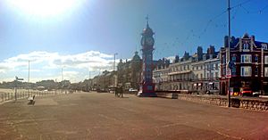 Archivo:Weymouth Seafront