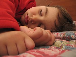 Archivo:A child sleeping