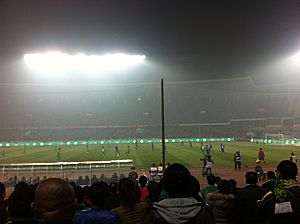 Archivo:At the match between Guoan and Shenhua (20120316193511)